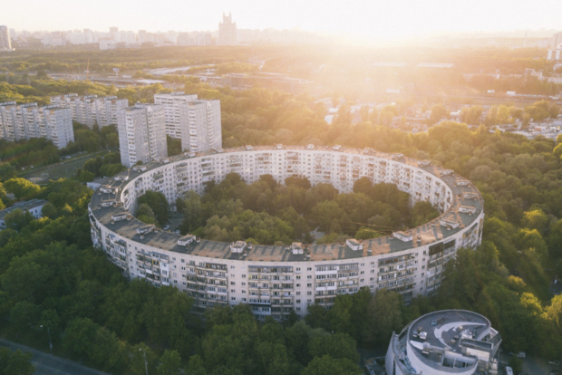 Ringf&ouml;rmige Architektur