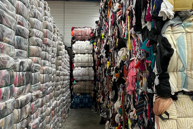 Blick in ein Stofflager