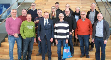 Gruppenbild mit Staatspräsident Islands