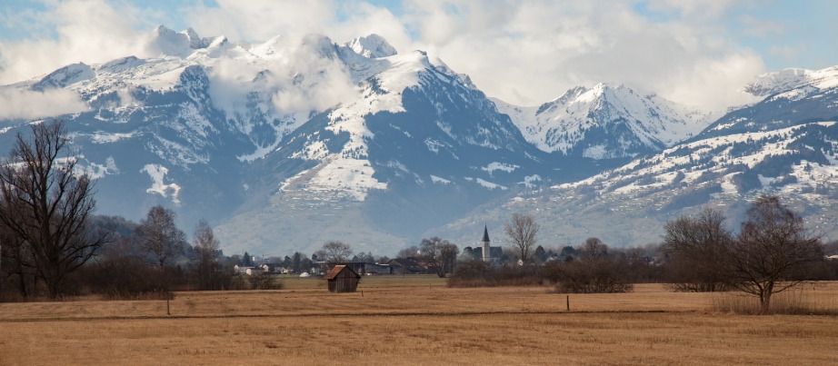 Berg Panorama hinter Ruggell
