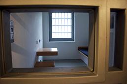 Blick in eine Gefängniszelle